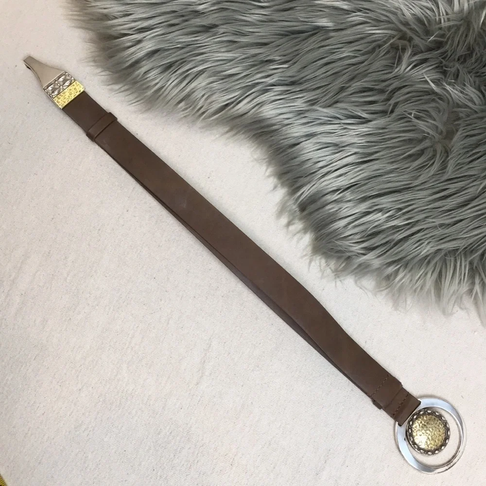 Chico’s Adjustable Leather Belt S
